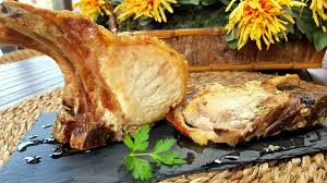 Chuletas de cerdo empanizadas con pan molido, queso parmesano y perejil. Chuletas De Cerdo Al Horno Sin Grasas La Cocina De Masito