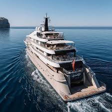 The 83m / 272'4 amels 272 motor yacht motor yacht 'here comes the sun' was built by amels in netherlands at their vissingen shipyard , she was delivered to. Luxury Yachts To Inspire You For The Next Holiday Luxury Yachts Luxury Helicopter Yacht Design