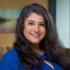 Michelle Atallah's Instagram, Twitter & Facebook