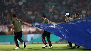 RCB vs GT: अगर बारिश से धुला क्वालिफायर-1, तो कौन सी टीम खेलेगी IPL 2026 फाइनल? जानें पूरा गणित