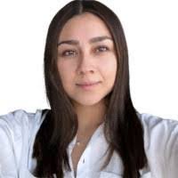 Vicky Rangel's Instagram, Twitter & Facebook