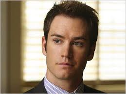 Mark-Paul Gosselaar in TBS comedy pilot: We approve, let's just keep the  hair short