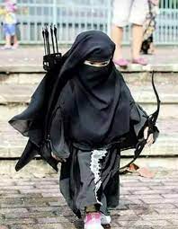 Cadar tak menghalangi aktifitasku dalam bermain (anak kecil bercadar). Aim High Anak Gaya Anak Wanita Bergaya