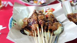 Kuliner malam street 5 pasar bandungan baru. 5 Tempat Makan Sate Di Bandungan Semarang Terkenal Enak Dan Bikin Ketagihan Tribun Travel