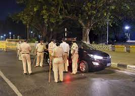 Mumbai (maharashtra) india, march 18 (ani): Mumbai Police Step Up Vigil As Covid 19 Night Curfew Comes Into Force Deccan Herald