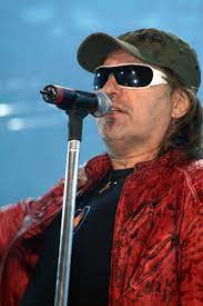 (p) 2011 the copyright in this. Vasco Rossi Wikipedia