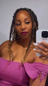 The most important thing in communication is hearing what isn't said”  -Peter Drucker Let's talk about sibling relationships and nonverbal  communication… (Yep, I'm giving y'all a buy one, get one free special!)