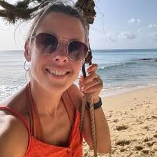 Abbie (@AbbieSBrooks)