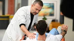 Koğuştaki mucize, 7 yaşındaki kızıyla aynı yaştaki bir baba için adalet aramakla ilgilidir. 7 Kogustaki Mucize Full Izle Youtube Turkce