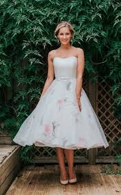 Floral Strapless Tea Length Weddind Dress By White Rose Floralweddingdress Flo Tea Length Wedding Dress Rose Wedding Dress Tea Length Wedding Dress Vintage