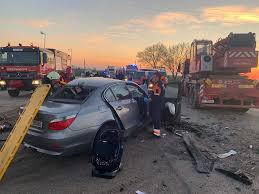 Traficul rutier va fi restricţionat, începând de luni, pe dn7 (valea oltului). Accident Grav La Valea Mare Cu O PersoanÄƒ IncarceratÄƒ Trafic Blocat Realitatea Oltului