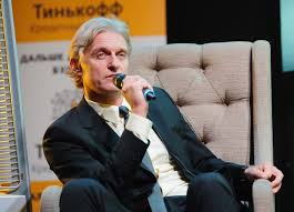 Вот уже второй год олег тиньков, успешный банкир и миллиардер, оставил работу и занимается исключительно своим здоровьем. Oleg Tinkov I Ego Umenie Pravilno Vybrat Stil