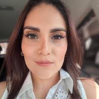 Karen Cazares's Instagram, Twitter & Facebook