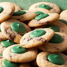 Be sure to label the package of dough with the date, the recipe name, and baking instructions. 16 Red And Green Christmas Cookies Everyone Will Love Recipes Cookies Recipes Christmas Mint Chocolate