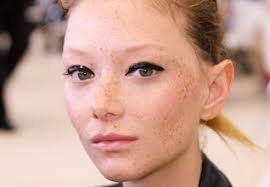 7 Kylie Cosmetics Valentine's Day Cards To Buy Your Lip Kit-Obsessed Sweetie