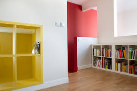 Comme le salon ou toute autre pièce de la maison, la chambre se prête avec plaisir au jeu des vous vous lancez dans un projet de peinture et souhaitez repeindre un mur, un sol, un plafond. Choisir La Couleur De Sa Peinture Murale En Interieur Choisir Mes Couleurs Tollens