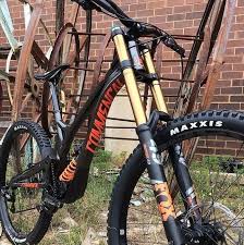 Commencal Supreme 4 2 29er B Vtt