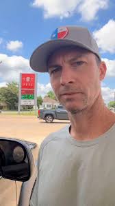 Reminiscing in a town I grew up in. #nostalgia #hearne #texas #gas  #gasprices