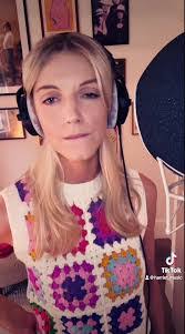 Jodi Clark's Instagram, Twitter & Facebook