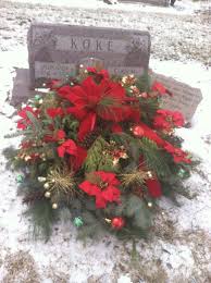 Grave Blankets I Make To Sell Christmas Flower Arrangements Grave Decorations Cemetery Decorations
