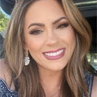 Jenna Thomason's Instagram, Twitter & Facebook