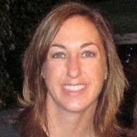 300+ profilů „Brosche“