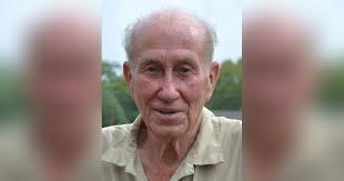 Obituary for Gus Lynn Moore