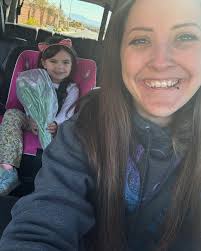 Raven wanted donut holes this morning and while we were at the store she  saw these purple tulips and wanted to get them for me 🥰😍 I seriously have  the best daughters