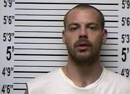 Woman suspected of arson across from kindergarten center arrested