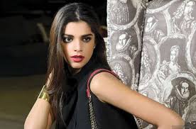 Sanam Saeed Hd Wallpapers 9 Wallpapers Hd Sanam Saeed Celebrities Pakistani Actress