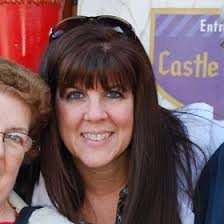 Terri Klaus's Instagram, Twitter & Facebook