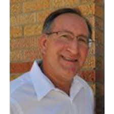 Dennis Edmondson's Instagram, Twitter & Facebook