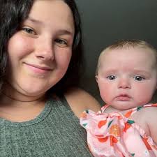 When did you mamas originally think you baby might have autism? At what age  did you receive a diagnosis and what were some of the first signs and  symptoms?