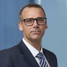 Michael Hanson > Carey Olsen Bermuda Limited > Bermuda