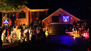 Thomas Halloween 2013 Naperville Fall Out Boy My Songs Know What You D Fun Halloween Decor Halloween House Creepy Halloween Decorations