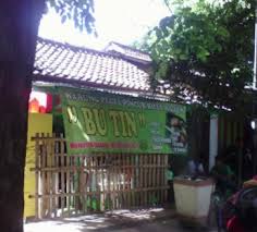 Maybe you would like to learn more about one of these? Warung Sego Pecel Mbok Sarti Banyuwangi Regency East Java 20 Tempat Wisata Kuliner Terkenal Dan Enak Di Banyuwangi 2021 Banyuwangi Banyuwangi Regency East Java 68415 Indonezija