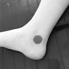 Flower Of Life Tattoo On The Ankle Tattoo Artist Jon Boy Jonathan Valena Flower Of Life Tattoo Tattoos Life Tattoos