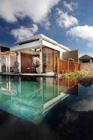 Bali is home to such a beautiful landscape and vivid culture, it is not surprising the island is filled with time has changed the utility and style of this once simple structure and today's functions and welcome to tropical bali property! Pin By Paskasius Andhyka On Bali Home House Styles Bali House Bali Architecture