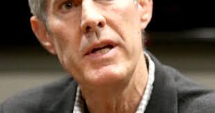 Former Iowa governor candidate Hubbell injured in cycling crash