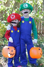 How To Make Mario And Luigi Costumes Tutorial Smashed Peas Carrots Boys Halloween Costumes Diy Mario And Luigi Costume Sibling Halloween Costumes