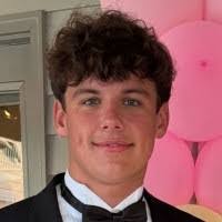 Luke Underwood's Instagram, Twitter & Facebook