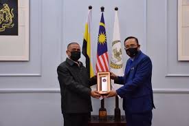Pejabat meteorologi penerbangan nasional tingkat 1, bangunan pusat pentadbiran klia, 64000 sepang, selangor darul ehsan. Kunjung Hormat Ketua Pengarah Keselamatan Negara Ke Suk Perak Laman Web Mkn