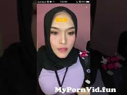 Fina seorang gadis yang cantik dan manis. Awek Tudung From Awek Tudung Melancap Klimaks Watch Video Mypornvid Fun