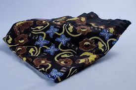 Bagian kerah model shanghai menutup hingga ke pangkal leher anda. Batik Bunga Coklat Katalog Produk Virtual Expo