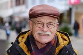 FCK wirft Trainer raus: Was Fußballfans auf der Straße dazu sagen