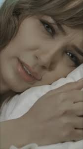 ما تراهنش إنك تلاقي, قلب مخلص ليك وباقي, لو تآمنوا العمر باقي, يفدي راحتك  وبعينيه, #ساندي