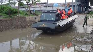 Image result for truk modifikasi sakera