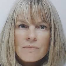 Miranda Norris's Instagram, Twitter & Facebook