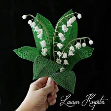 French Beaded Lily Of The Valley By Lauren Harpster Beaded Flowers Patterns French Beaded Flowers Seed Bead Flowers