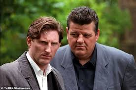 1.8.1958 (62 let) enniskillen, hrabství fermanagh, severní irsko, velká británie. Line Of Duty Made Him A Household Name But Adrian Dunbar Has Been Hiding In Plain Sight Daily Mail Online
